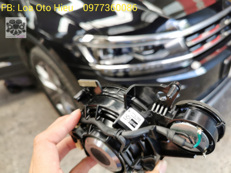 Nâng cấp âm thanh Volkswagen Tiguan.