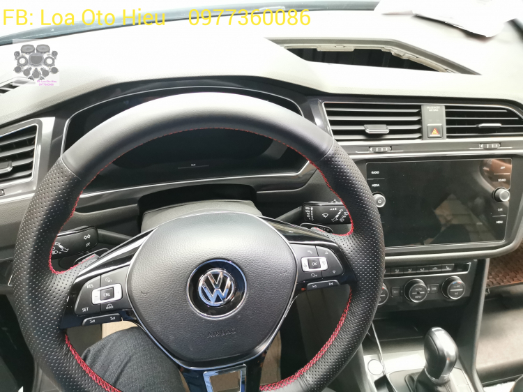 Nâng cấp âm thanh Volkswagen Tiguan.