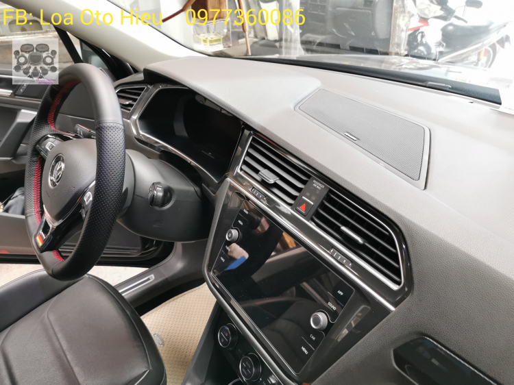 Nâng cấp âm thanh Volkswagen Tiguan.