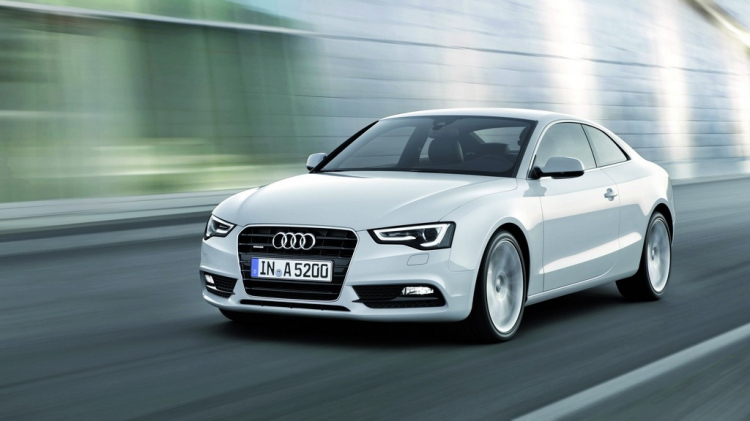 2012-audi-a5-sportback-coupe-cabriolet-and-s5-FTjIS7j8Hk.jpg