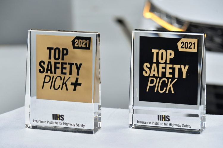 IIHS-top-safety-pick-2021.jpg IIHS-top-safety-pick-2021.jpg