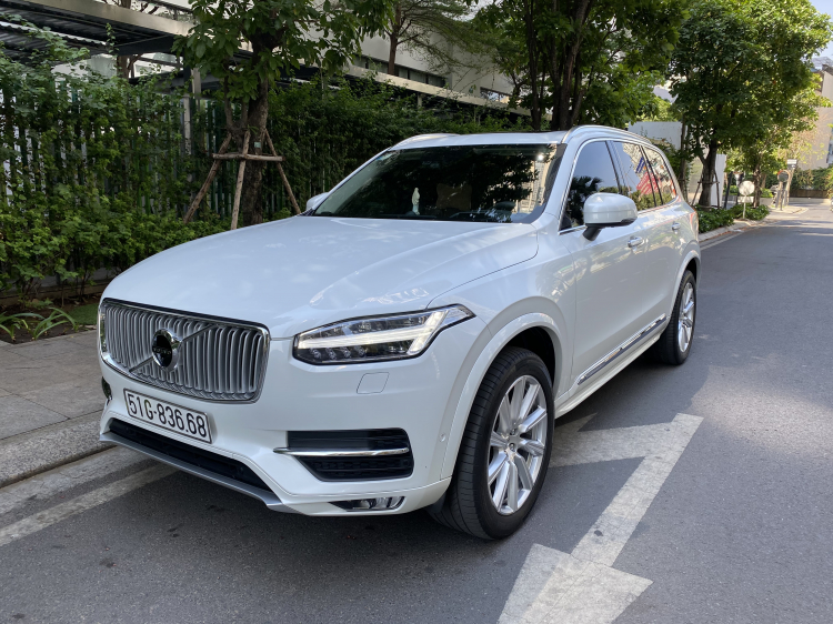 Volvo XC90 T6 ít chạy 18.000 miles - cuối 2018 - xe mới tinh