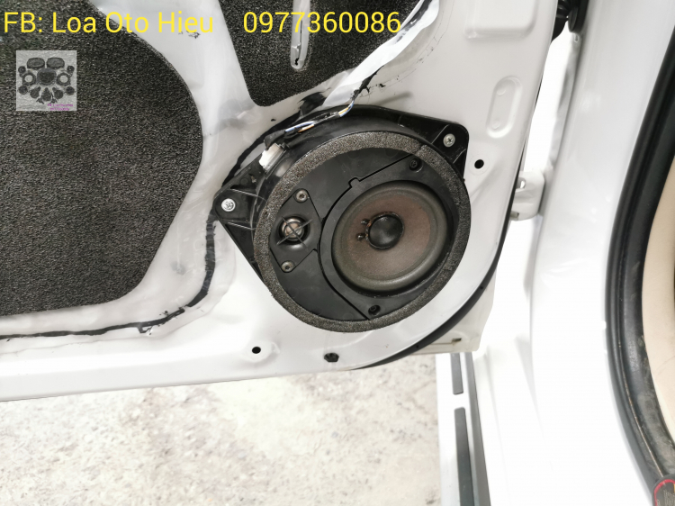 Nâng cấp âm thanh cho Mitsubishi Xpander MT sừng trâu với hệ thống loa Mark Levinson cao cấp.