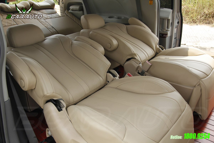 Độ ghế limousine cho Toyota Sienna, xe 7 chỗ