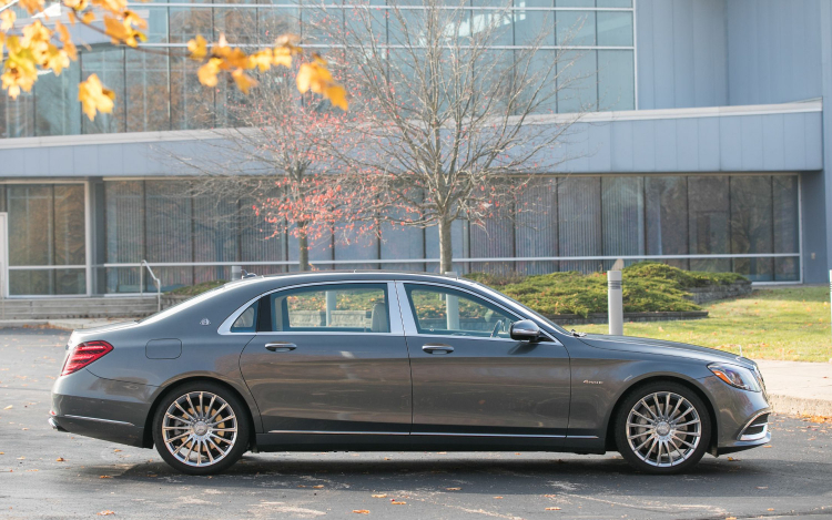 side view Mercedes-Benz Maybach S560 4Matic 2018_5.jpeg