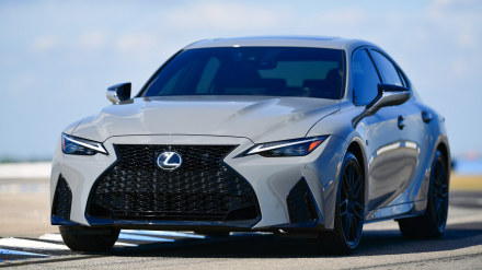 otosaigon_LEXUS -1.jpg
