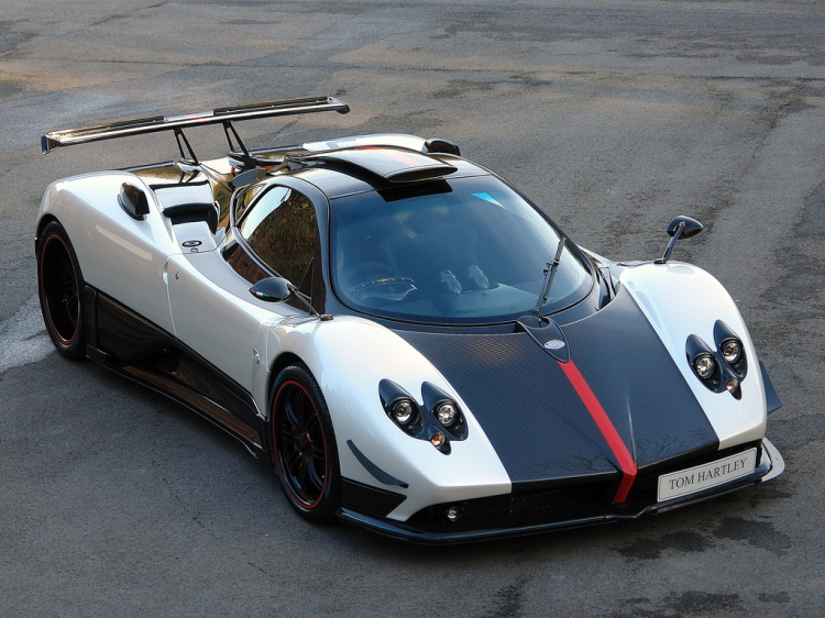 Pagani Huayra R trình làng: hypercar đường đua lắp động cơ V12 mạnh 838 mã lực