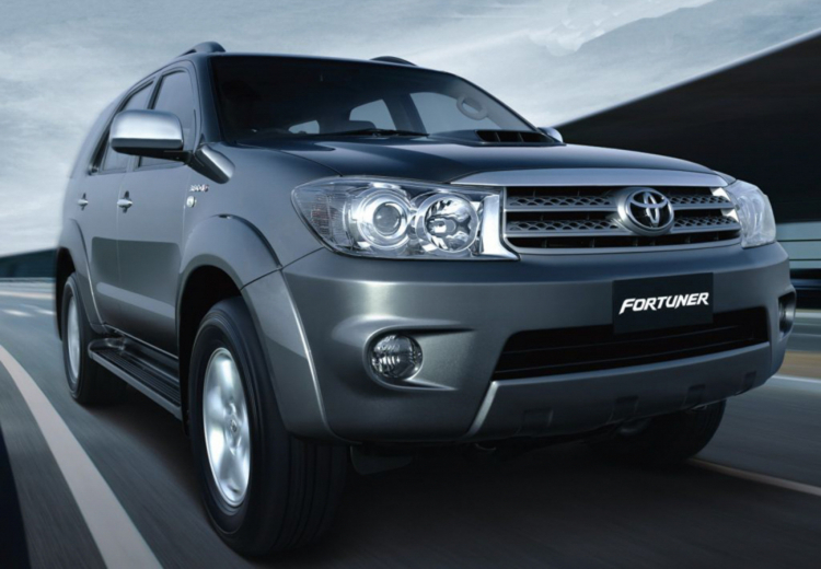 Sử dụng 10 năm, Toyota Fortuner nhập Thái vẫn có giá hơn 450 triệu đồng