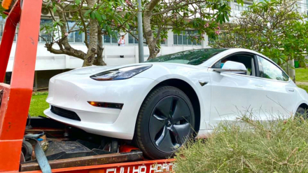 otosaigon_TESLA-1.jpg