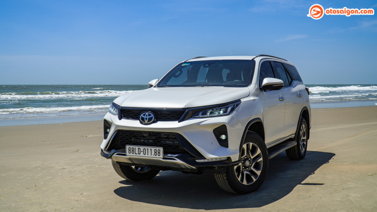 otosaigon.com-toyota-fortuner-legender-29.jpg otosaigon.com-toyota-fortuner-legender-29.jpg
