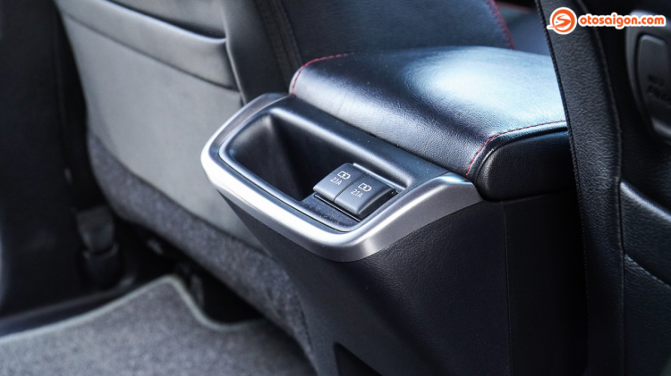 otosaigon.com-toyota-fortuner-legender-68.jpg otosaigon.com-toyota-fortuner-legender-68.jpg