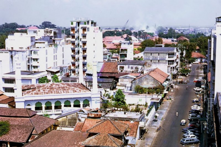 Hình ảnh cực kỳ quý giá về Việt Nam ( 1980 ) Hình ảnh cực kỳ quý giá về Việt Nam ( 1980 )