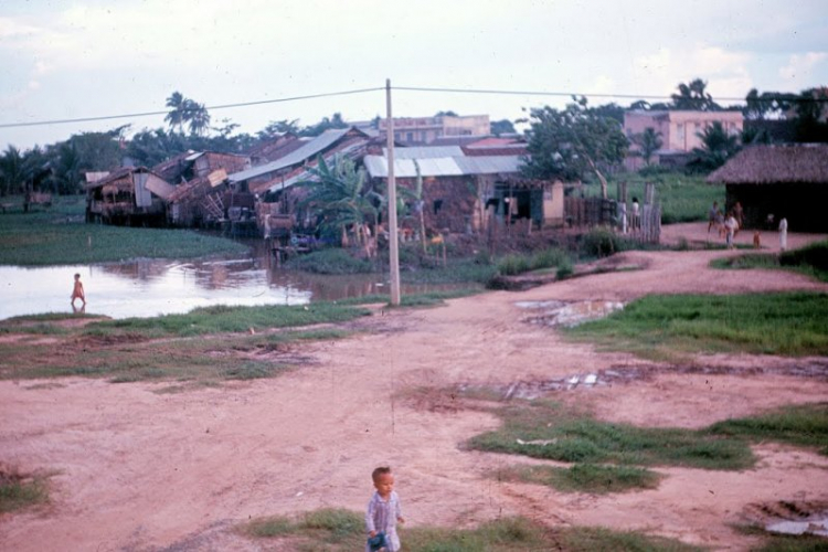 Hình ảnh cực kỳ quý giá về Việt Nam ( 1980 )