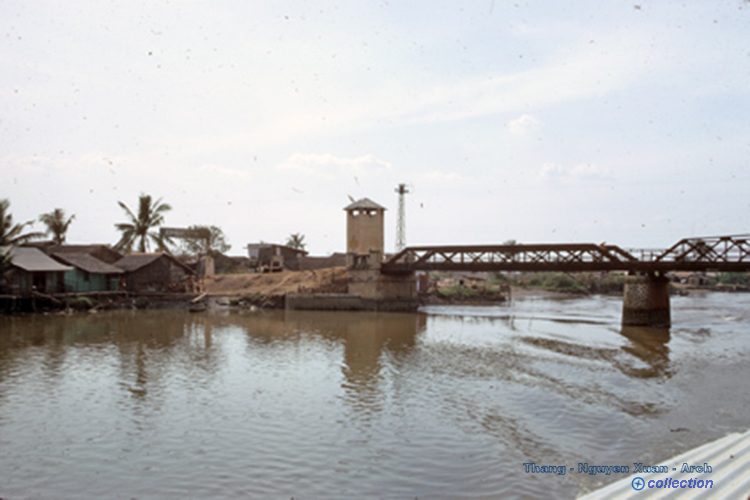 Hình ảnh cực kỳ quý giá về Việt Nam ( 1980 )