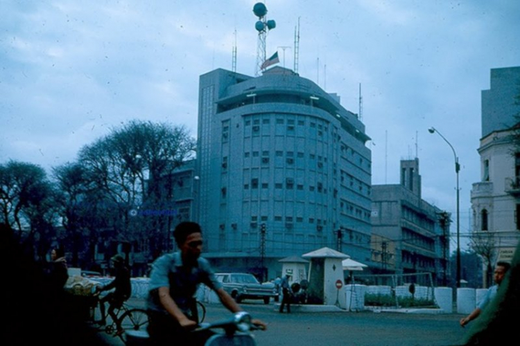 Hình ảnh cực kỳ quý giá về Việt Nam ( 1980 )