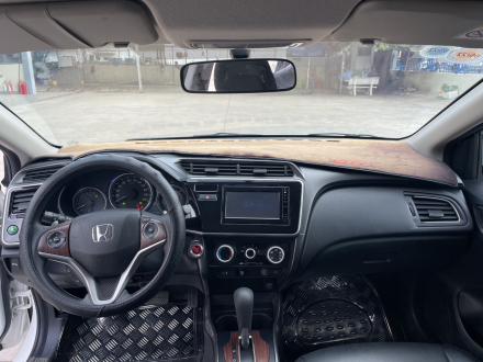 Honda City 1.5 CVT 2018 8.jpg