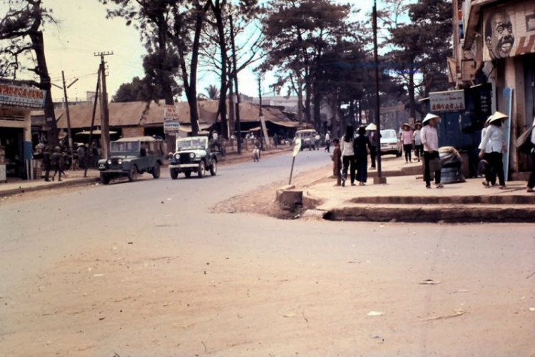 Hình ảnh cực kỳ quý giá về Việt Nam ( 1980 )