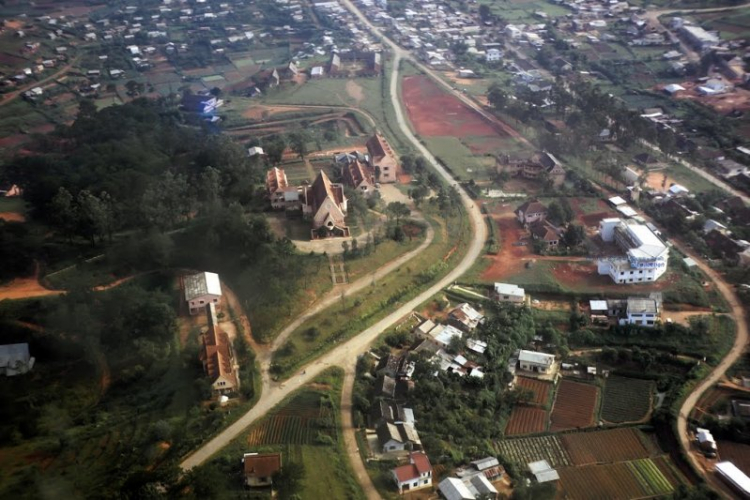 Hình ảnh cực kỳ quý giá về Việt Nam ( 1980 )