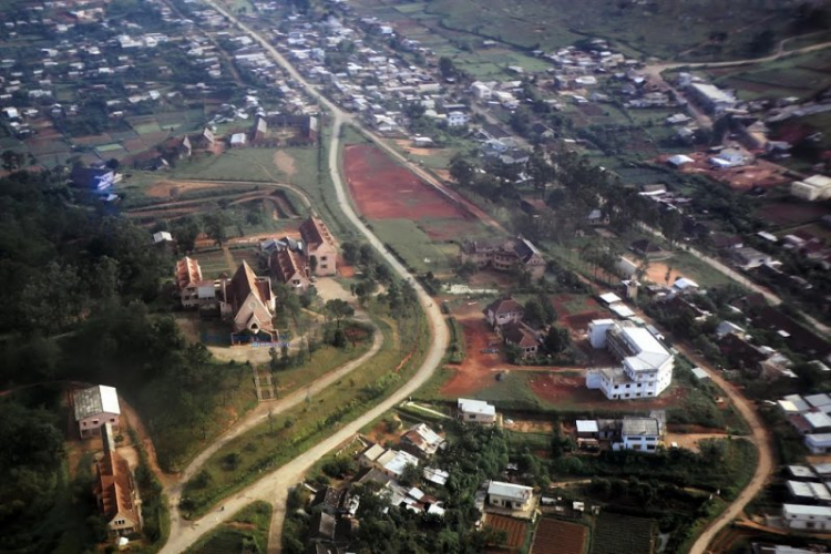 Hình ảnh cực kỳ quý giá về Việt Nam ( 1980 )