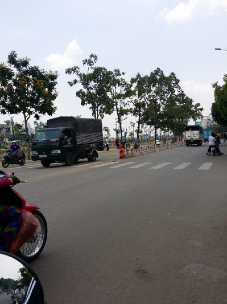 Bắt phụ nữ lấn tuyến Nguyễn Văn Luông Quận 6