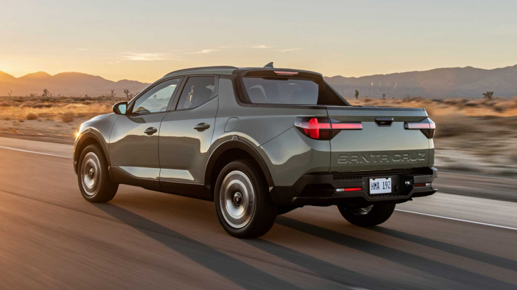 2022-hyundai-santa-cruz-rear-angle.jpg 2022-hyundai-santa-cruz-rear-angle.jpg