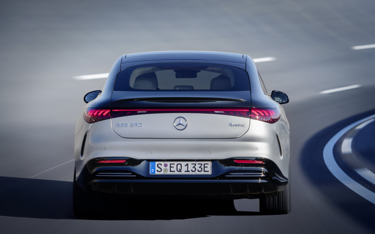 Mercedes-Benz EQS 2022 chính thức ra mắt: chiếc S-Class đến từ tương lai