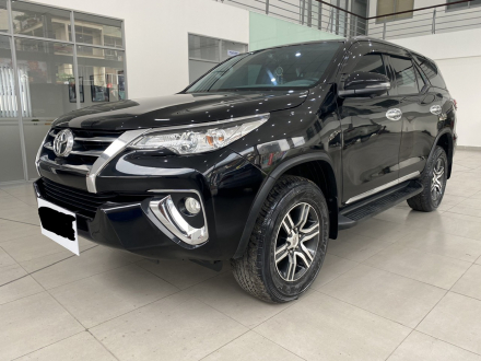 Fortuner 2018 AT.jpg