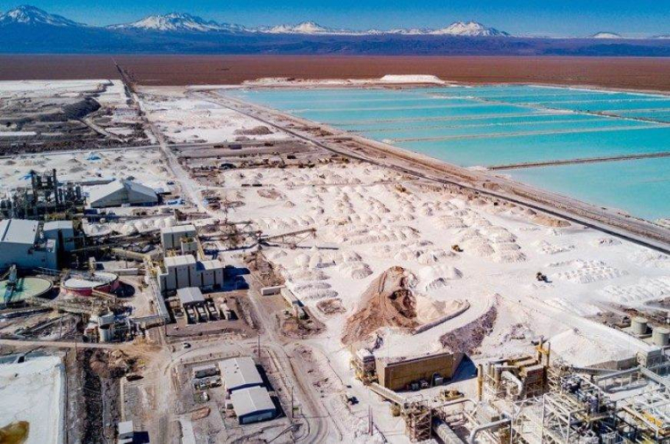 003-SQM-Salar-de-Atacama-Chile.jpg