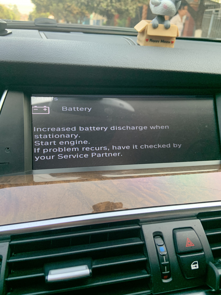 Bình ắc quy xe BMW F07 yếu do có thiết bị chạy ngầm? Bình ắc quy xe BMW F07 yếu do có thiết bị chạy ngầm?