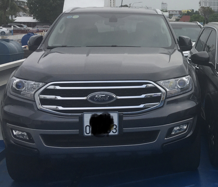 Tư vấn cách tăng sáng đèn xe Ford Everest 2019