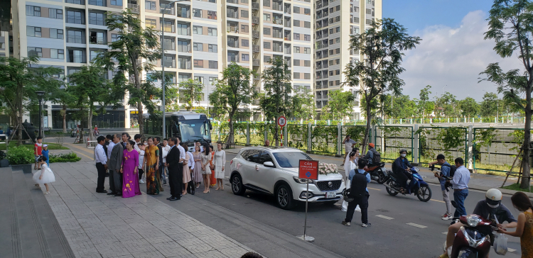VINHOMES GRAND PARK QUẬN 9 LÀ CÁI “BẪY GẤU” CHO NHỮNG KHÁCH YÊU MÀU HỒNG!