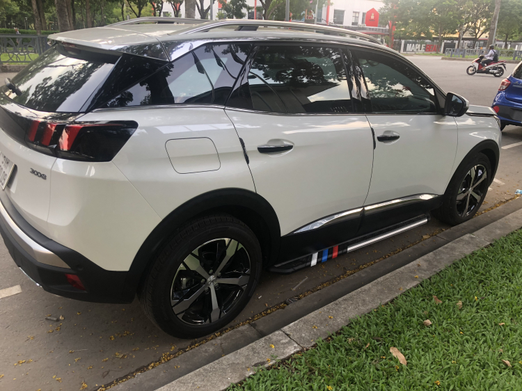 Peugeot 3008 AL 2020 màu trắng, siêu lướt odo 1451km Peugeot 3008 AL 2020 màu trắng, siêu lướt odo 1451km