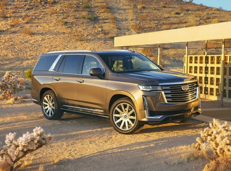 Cadillac Escalade 2015 chào bán giá 4 tỷ: SUV quyền lực một thời vẫn khiến nhiều người Việt mê mẩn