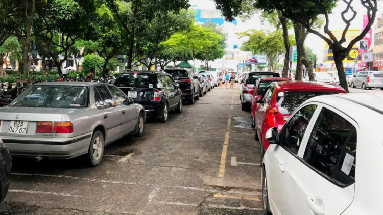 Cần tư vấn bãi đậu xe ở Bình Tân - Tân Phú