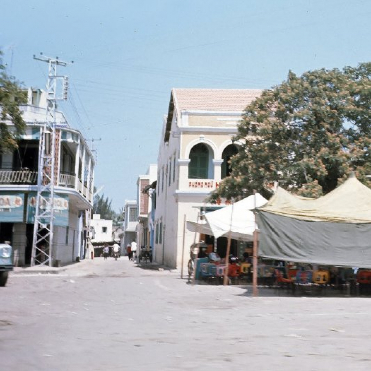 Hình ảnh cực kỳ quý giá về Việt Nam ( 1980 )