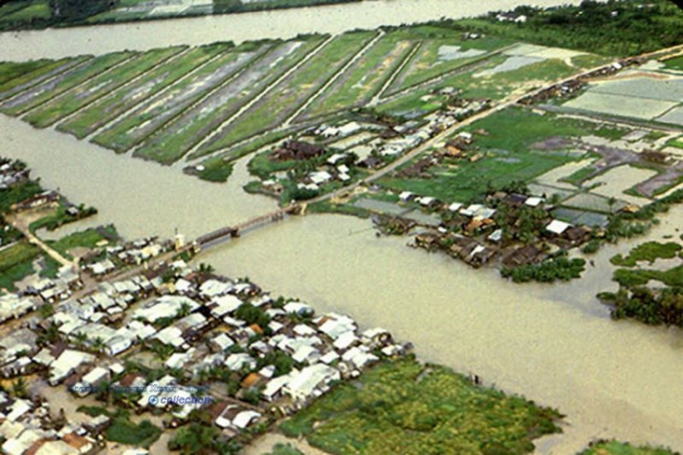 Hình ảnh cực kỳ quý giá về Việt Nam ( 1980 )