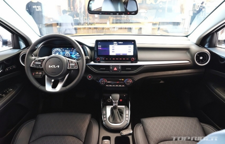 Cập nhật thông tin xe Kia Cerato 2021 bản Facelift mới ra mắt Cập nhật thông tin xe Kia Cerato 2021 bản Facelift mới ra mắt