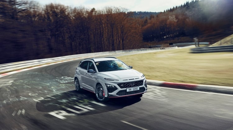 Hyundai Kona N công bố sức mạnh tới 286 mã lực, tốc độ tối đa là 240 km/h