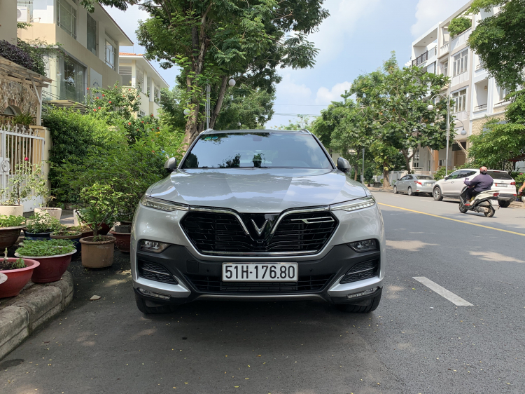 VinFast lên tiếng việc Youtuber làm clip về chất lượng xe Lux A2.0: “kiên quyết làm rõ đến cùng” VinFast lên tiếng việc Youtuber làm clip về chất lượng xe Lux A2.0: “kiên quyết làm rõ đến cùng”