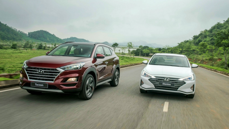 Hyundai Tucson - Elantra.JPG