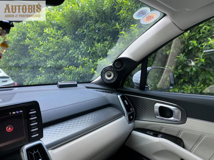 Thay thế loa Bose trên Kia Sorento All New bằng hệ thống loa Focal - Pháp Thay thế loa Bose trên Kia Sorento All New bằng hệ thống loa Focal - Pháp