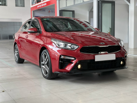 Kia Cerato 2019 2.jpg