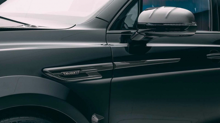 Khó nhận ra Bentley Bentayga với bản độ mạnh 750 mã lực của Mansory