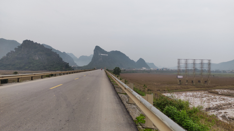 Nhờ tư vấn đi QL15 đường Hồ Chí Minh nhánh Tây Nhờ tư vấn đi QL15 đường Hồ Chí Minh nhánh Tây