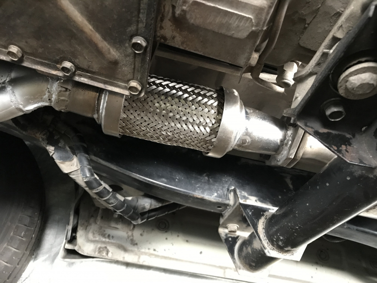 Xin hỏi tiệm Hàn Pô xe Camry đời 1995 Xin hỏi tiệm Hàn Pô xe Camry đời 1995
