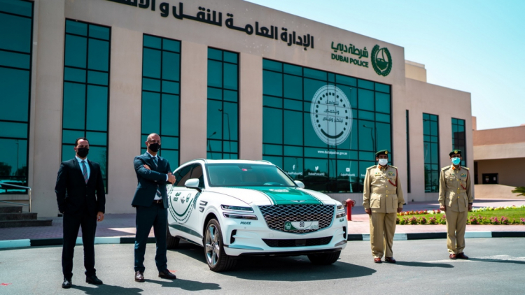 2021-genesis-gv80-dubai-police-1.jpg