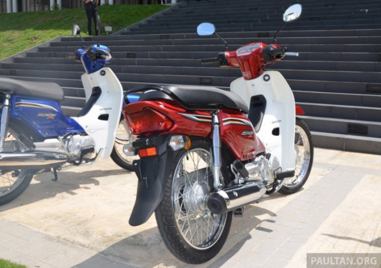 Honda Dream phun xăng điện tử trình làng tại Malaysia