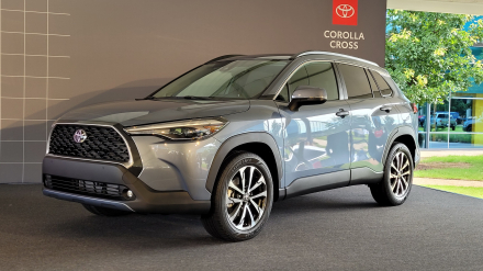2022-Toyota-Corolla-Cross-6-Copy.jpg