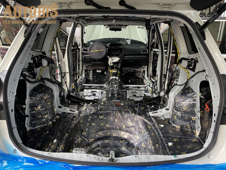 Cách âm cho xe Subaru Forester với vật liệu cao cấp - Made In Russia