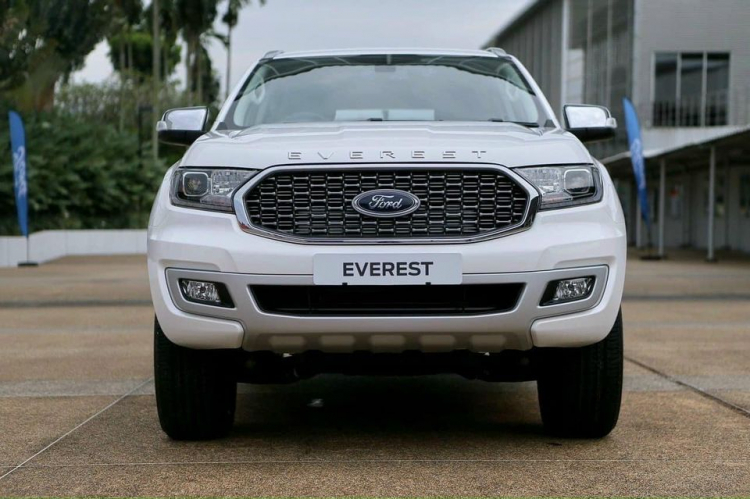 Ford Everest 2021 - Hỗ trợ giá mùa Covid đến hết tháng 6, ưu đãi cực